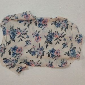 Floral short sleeve blouse